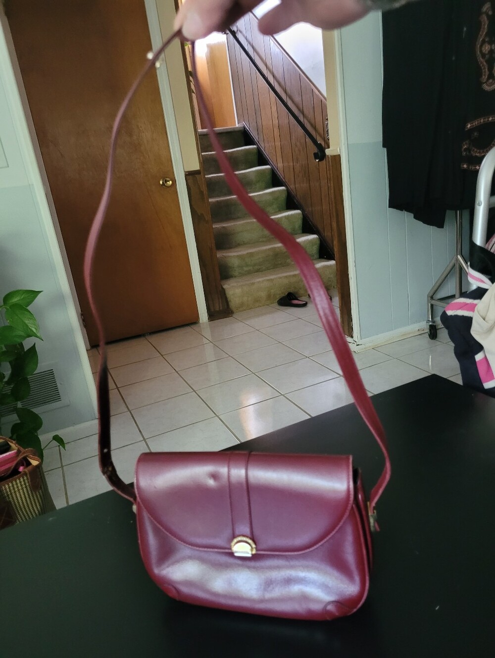 Bally Classic Maroon Leather Crossbody Shoulder Bag